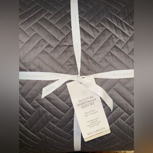 ⭐️NEW⭐️ Boll and Branch Signature Basketweave Quilt Set w 2 Shams - Stone Gray